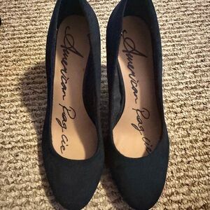 American Rag Elegant Navy Heels